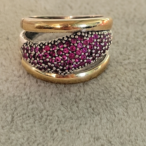 Jewelry - Beautiful sterling silver 925  & 10kt gold ring size 7